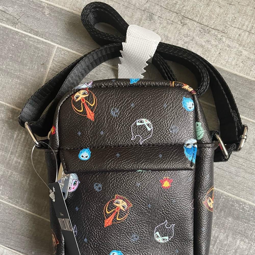 Chibi Disney Villains Crossbody Purse NEW Black Faux Leather Bag (Buckle Down)